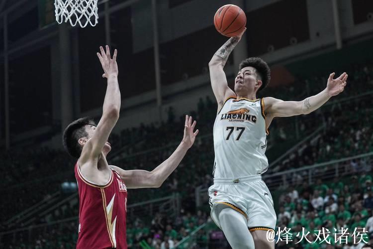 辽宁队狂胜广厦,双喜临门,张镇麟被遗忘 辽宁队狂胜广厦,双喜临门,张镇麟被遗忘